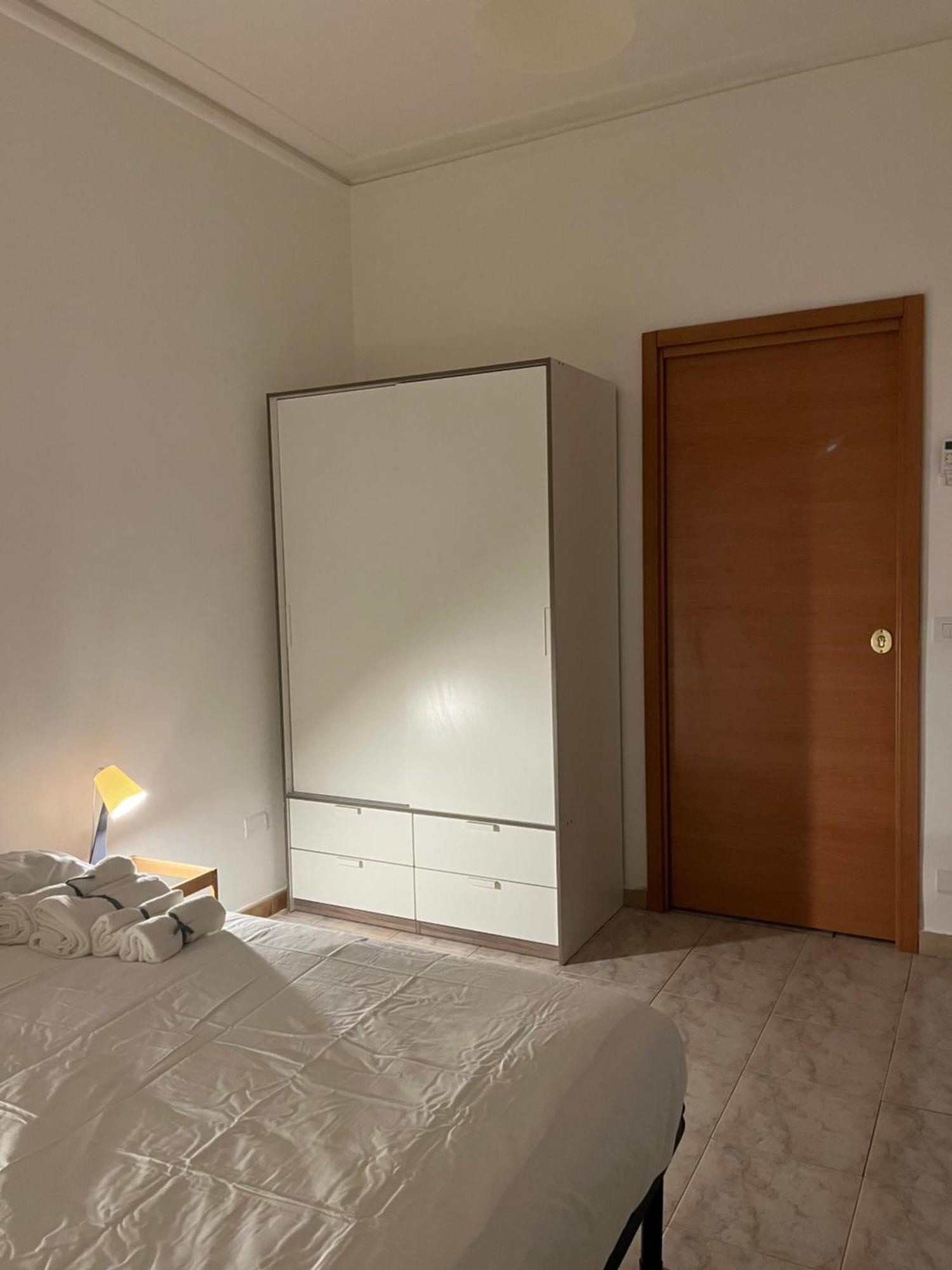 Scalo 71 Guest House โรม ภายนอก รูปภาพ