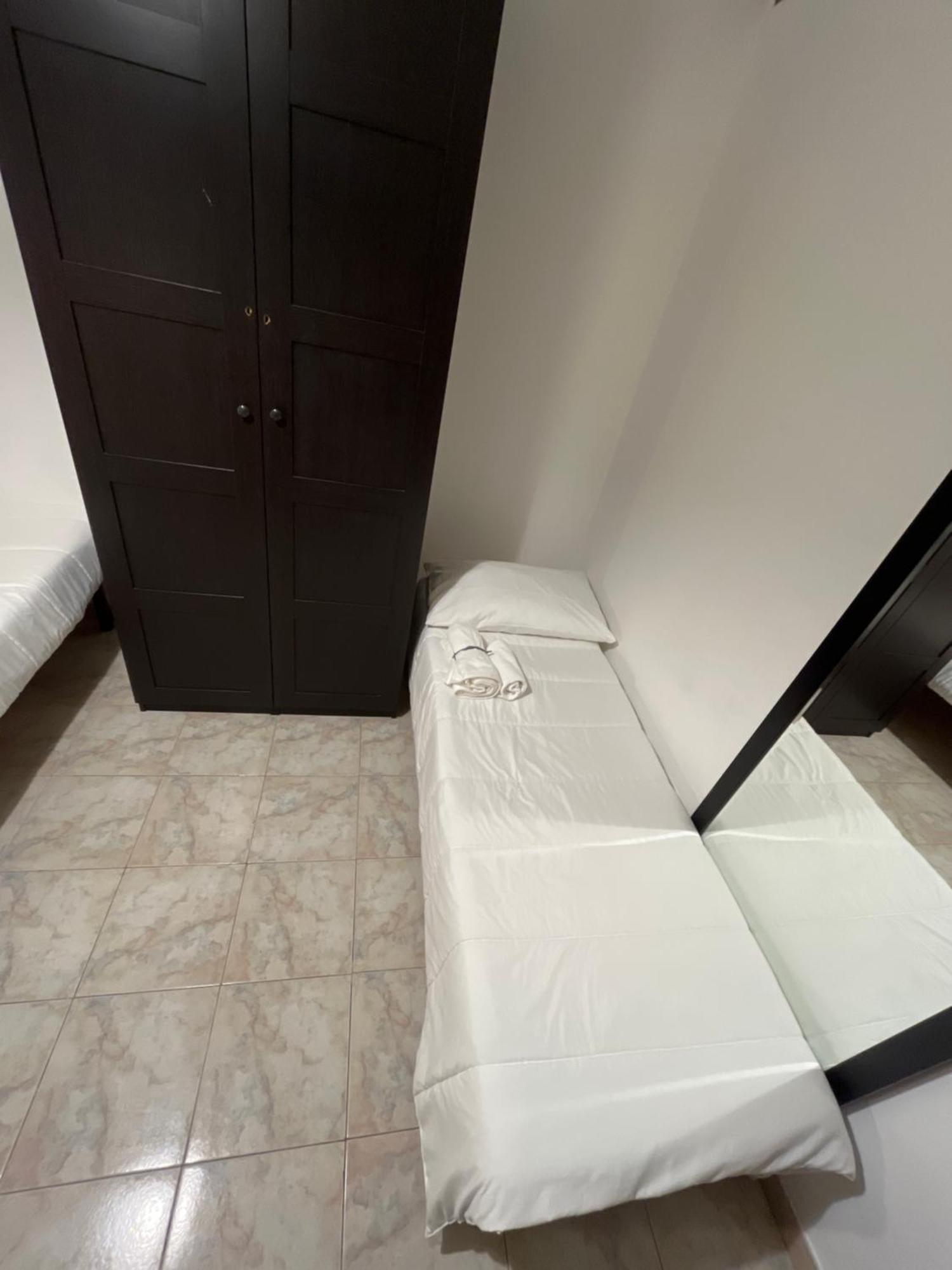 Scalo 71 Guest House โรม ภายนอก รูปภาพ
